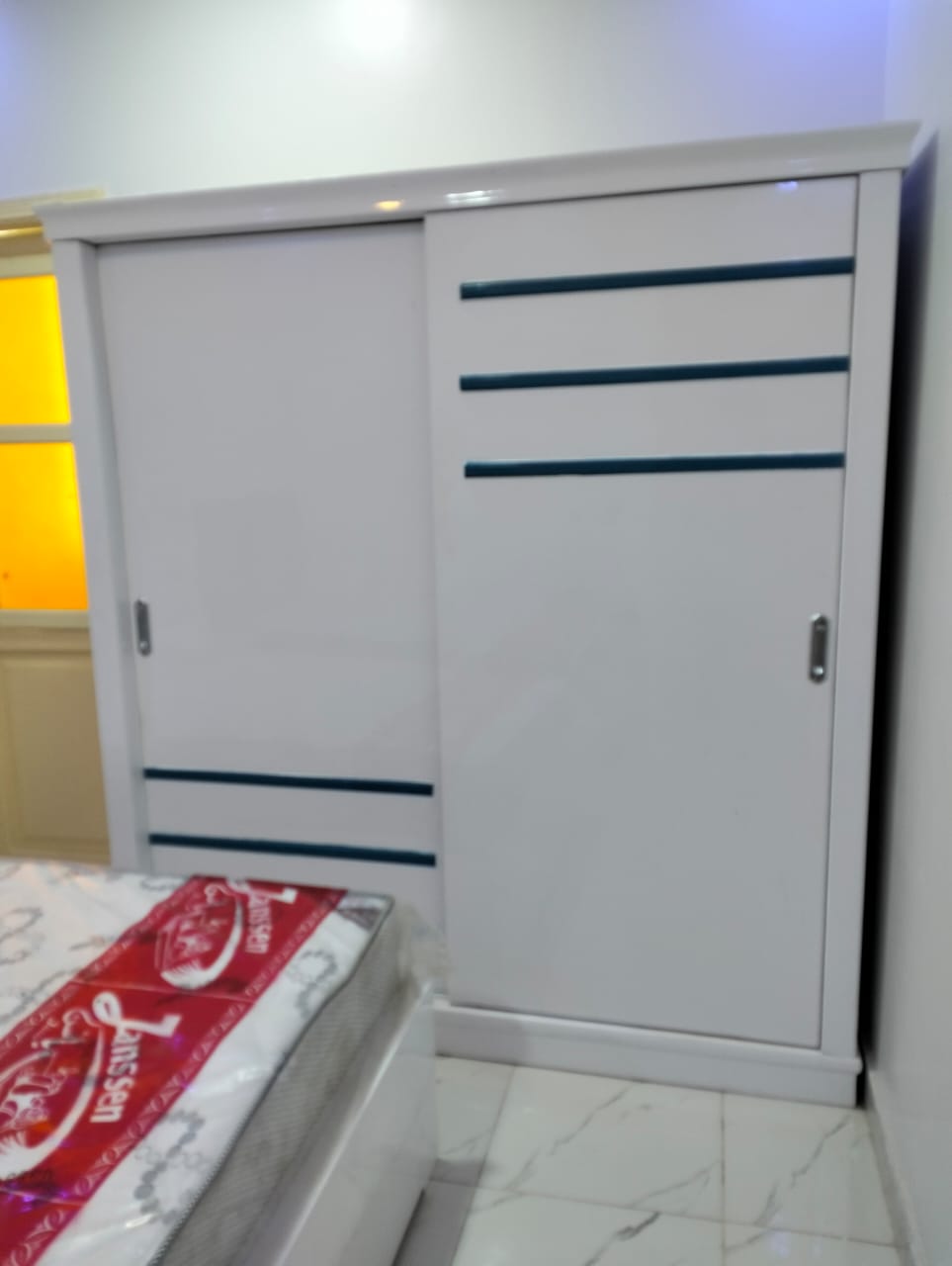 مشروع دهانات مكاتب